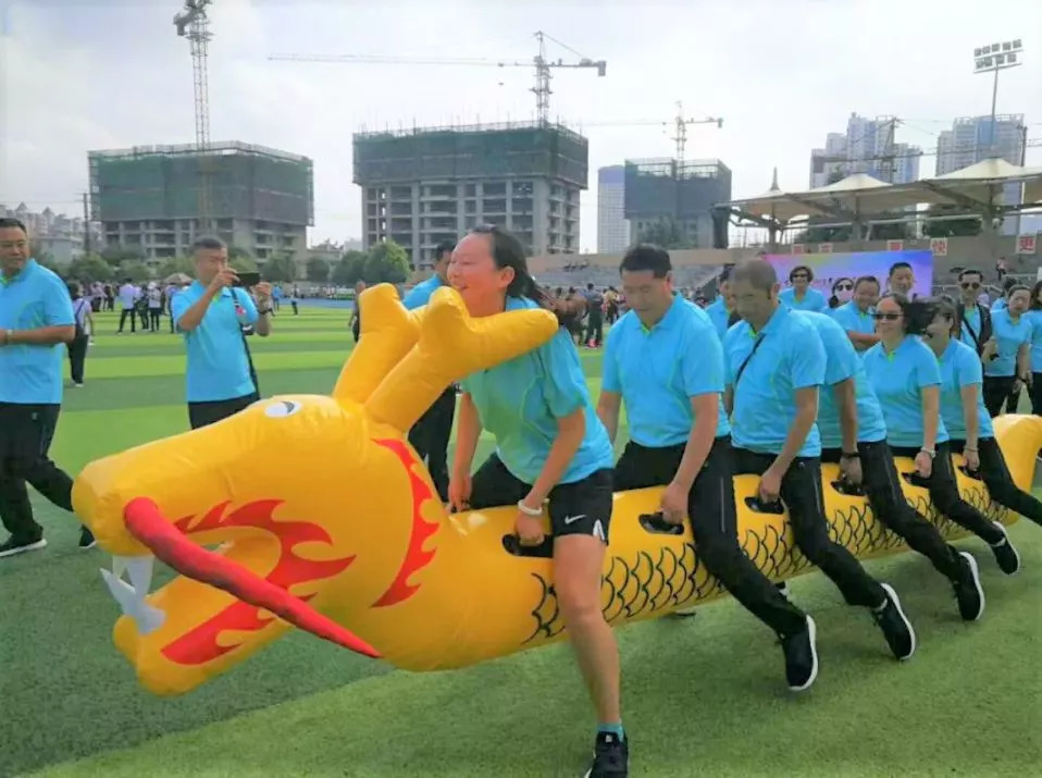 猛龙主教练强调团队合作，打造默契配合的简单介绍