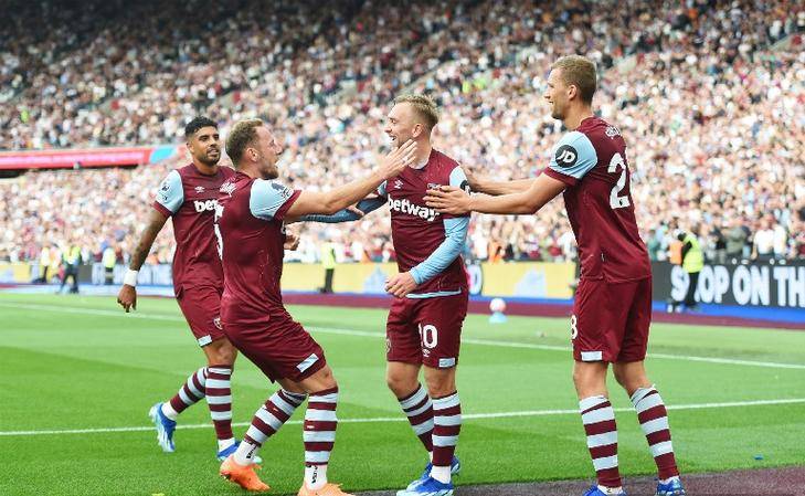 西汉姆联客场战平,暂时稳固中游位置的简单介绍 西汉姆联客场战平,暂时稳固中游位置的简单介绍