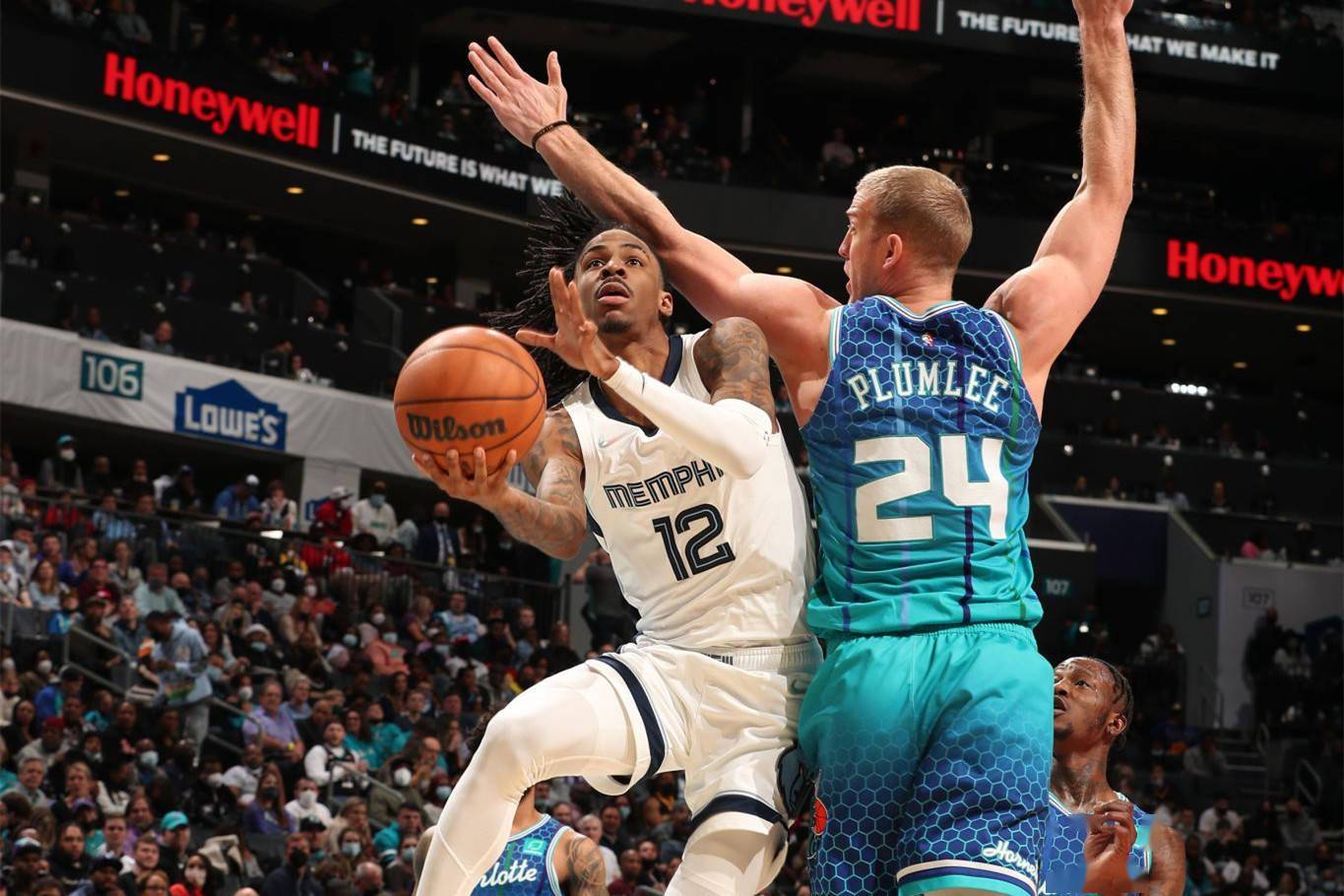 灰熊逆转黄蜂,展现强大实力的简单介绍 灰熊逆转黄蜂,展现强大实力的简单介绍